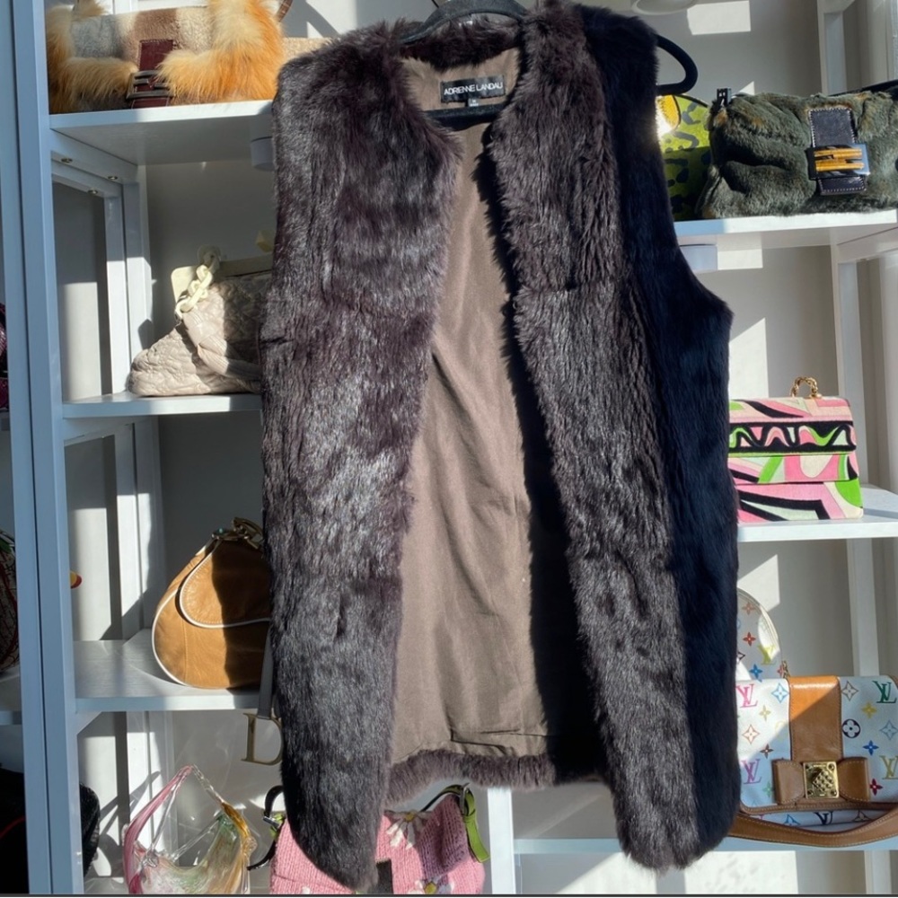 CHOCOLATE BROWN 🤎 Rabbit Fur Vest size ;medium - Picture 3 of 6